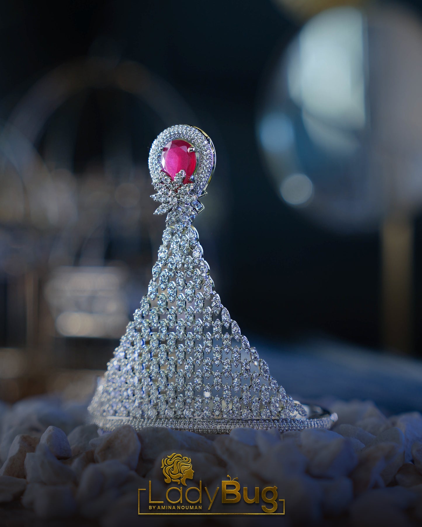 Adjustable Rhodium-plated Zircon Angla Brecelet