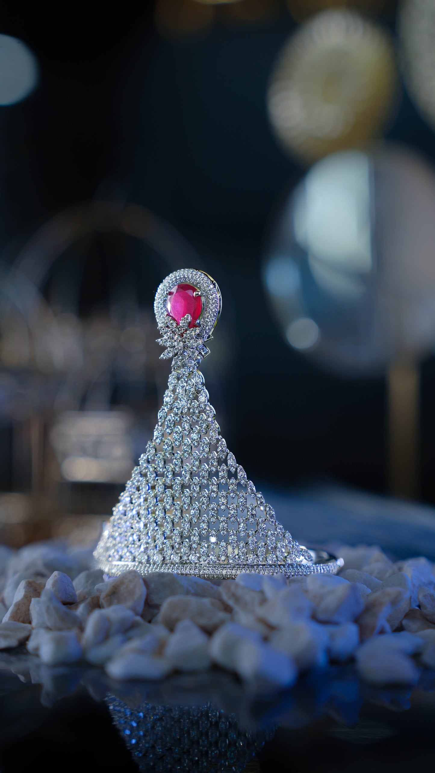 Adjustable Rhodium-plated Zircon Angla Brecelet