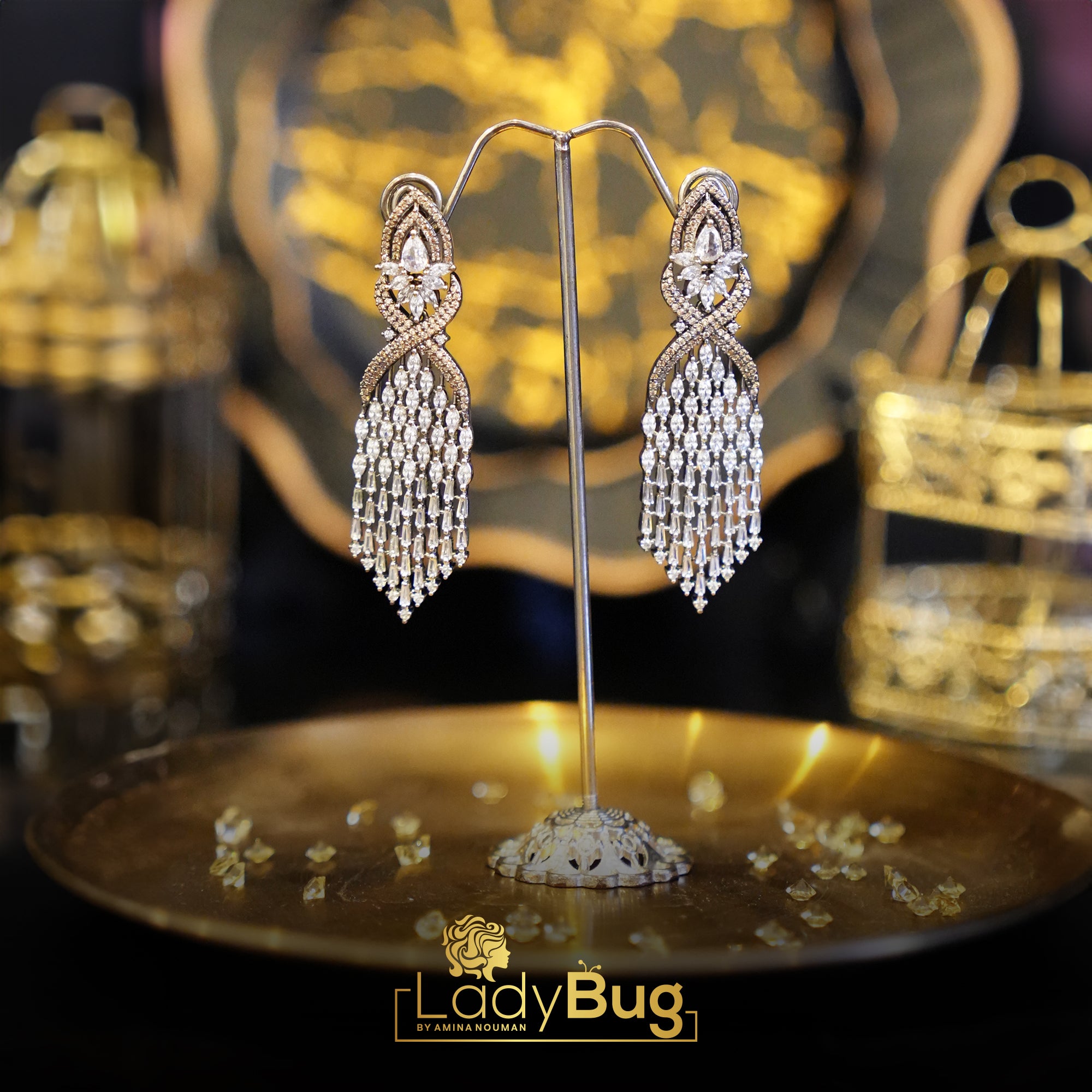 Zircon long earrings in Champagne color