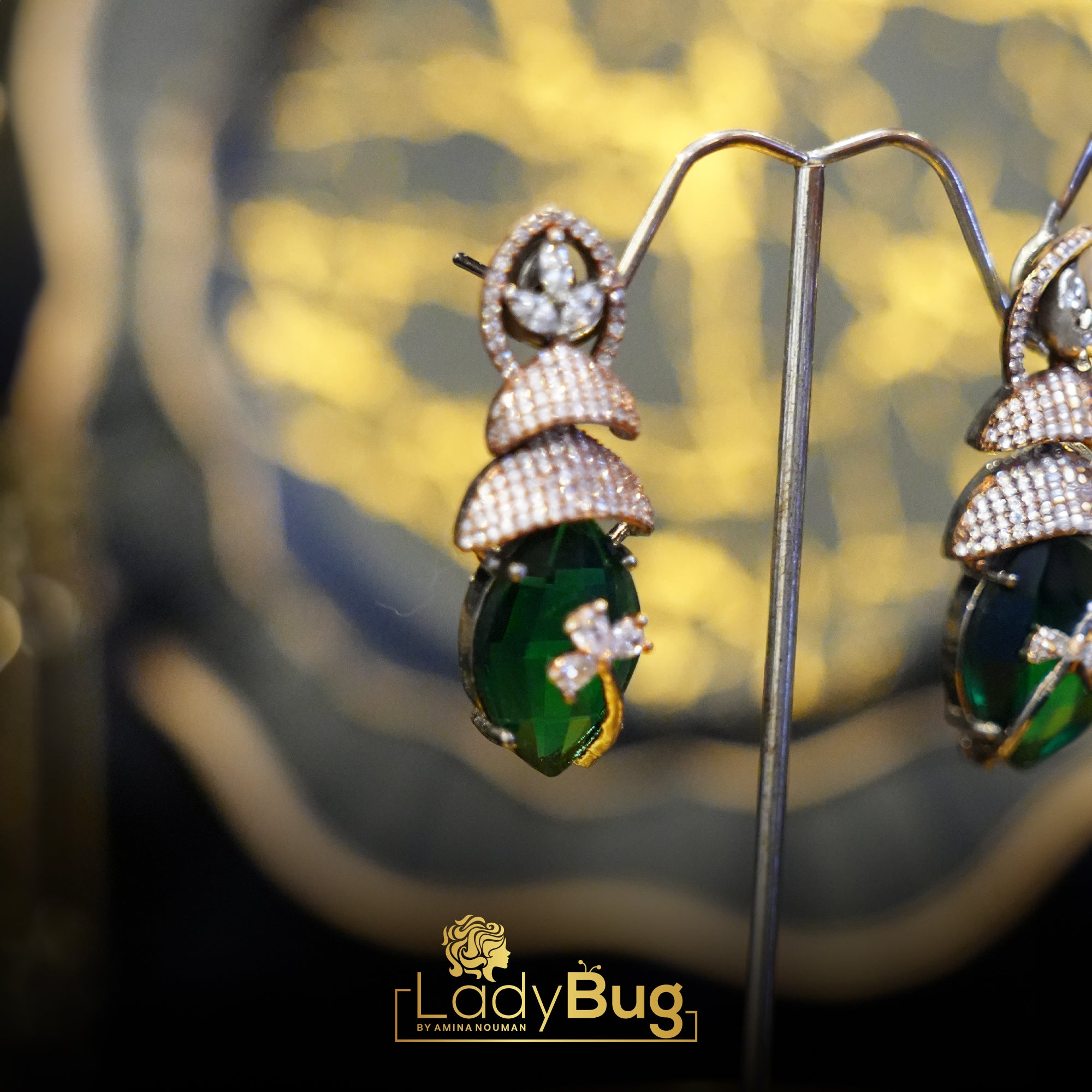 Rhodium-plated Zircon earrings with saphire Stone LB-499