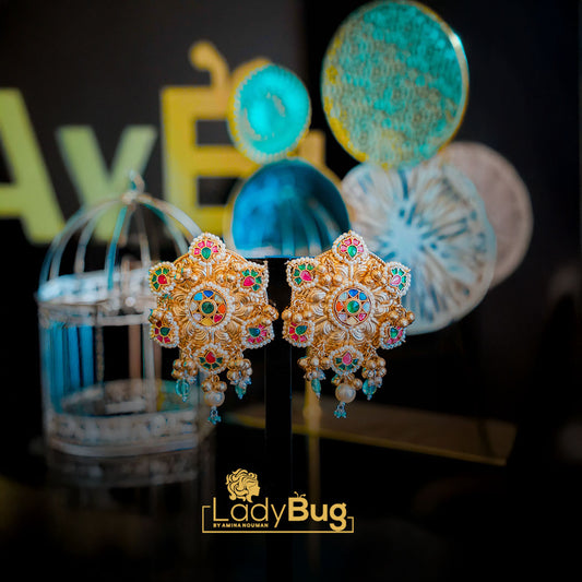 Golden Oversized Bid Studs