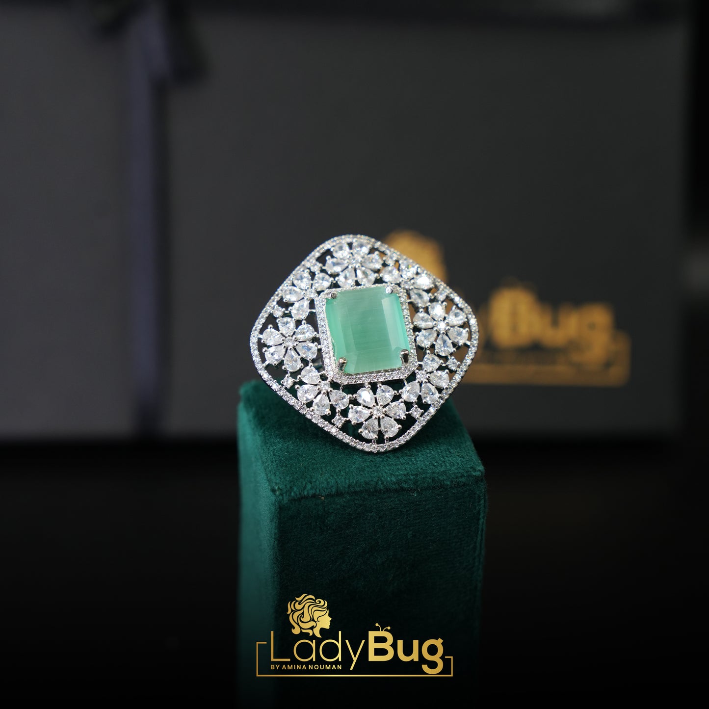 Rajwari Rings with Emerald Stones