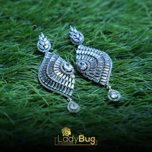 Rhodium-plated earrings with high quality