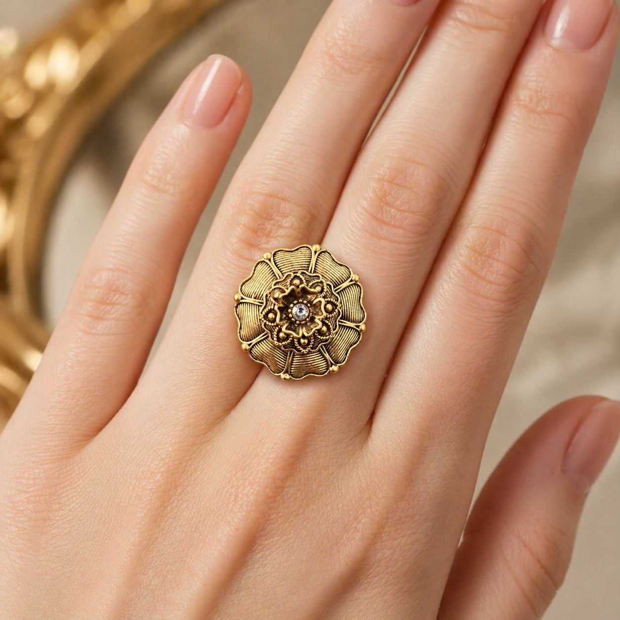 Rajwari ring with white and Ruby stone – Ring by Ladybug
