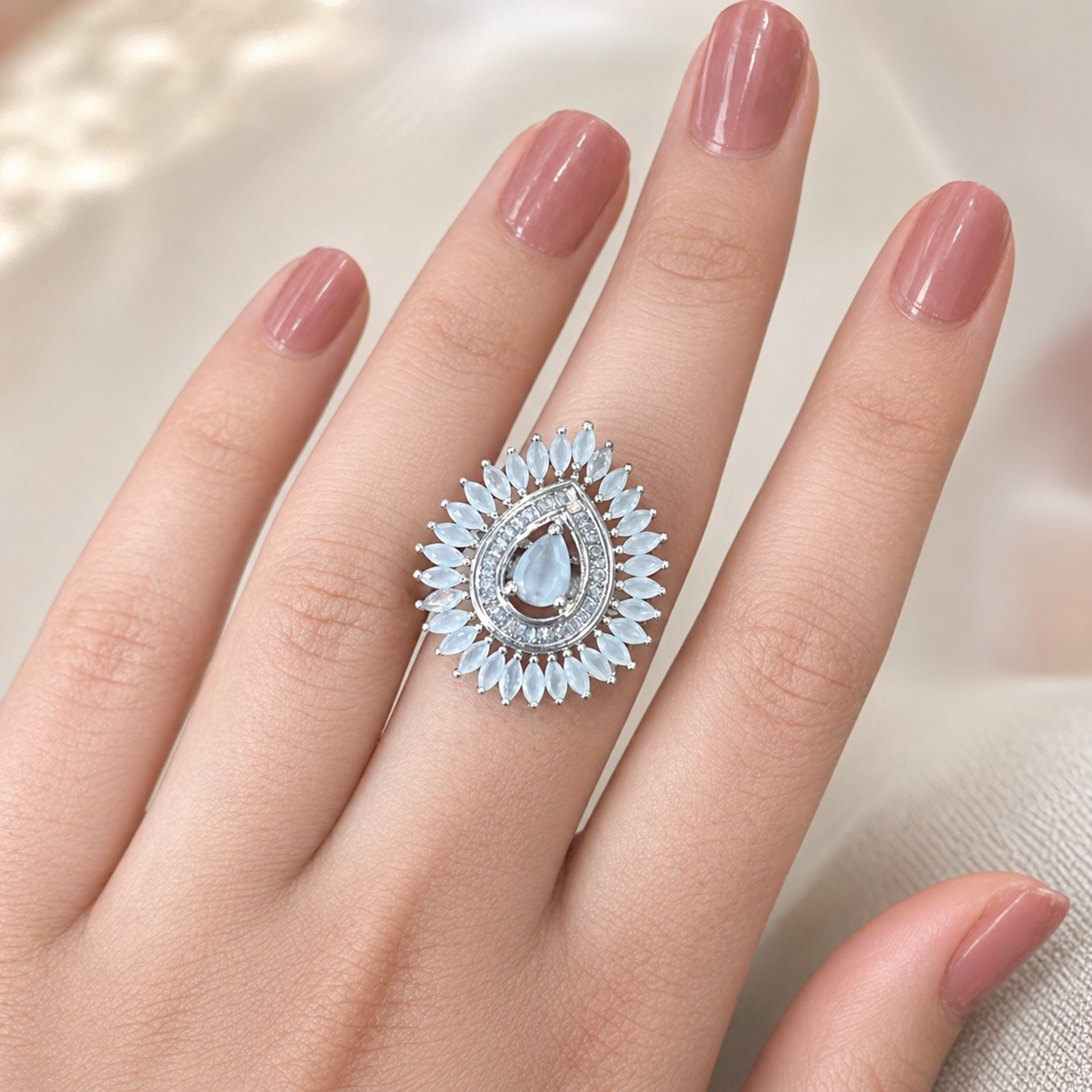 Teardrop shape rings – Ring by Ladybug (Photo 3)