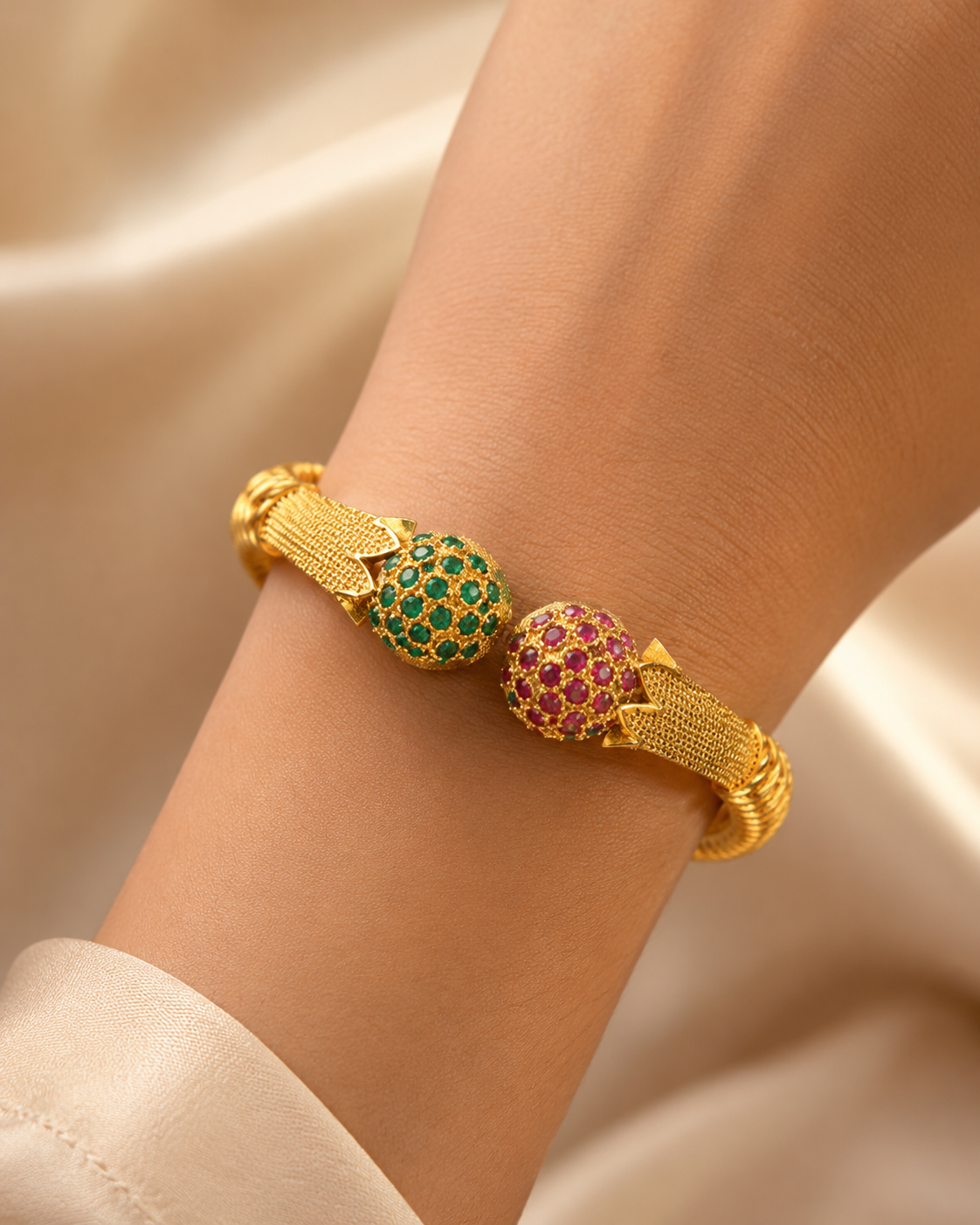 Rajwari Kara, Emerald and Rubi Color (LB-187)