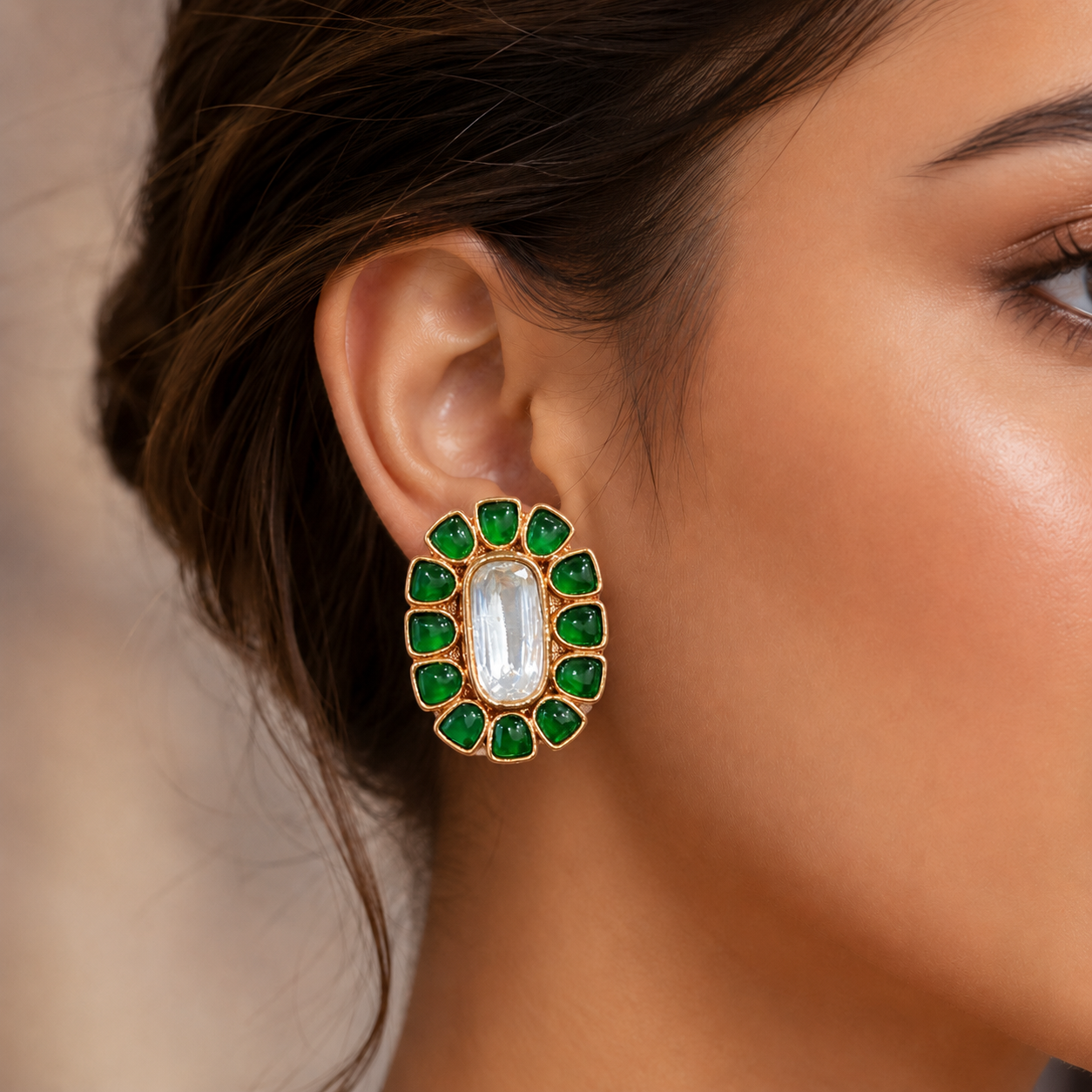 Kundan Studs with Emerald Stone (LB-304)