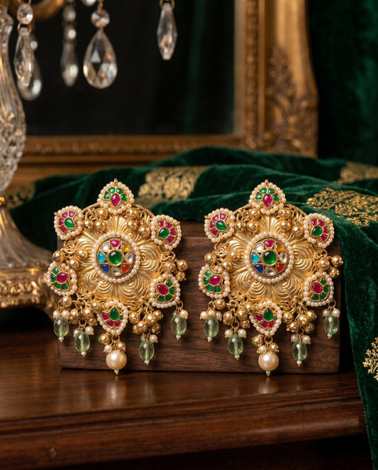 Golden Oversized Bid Studs (LB-893)