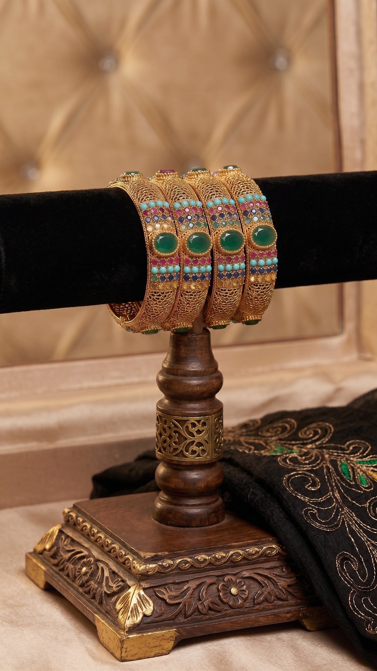 Nauratan Gold-plated Kara (LB-228)