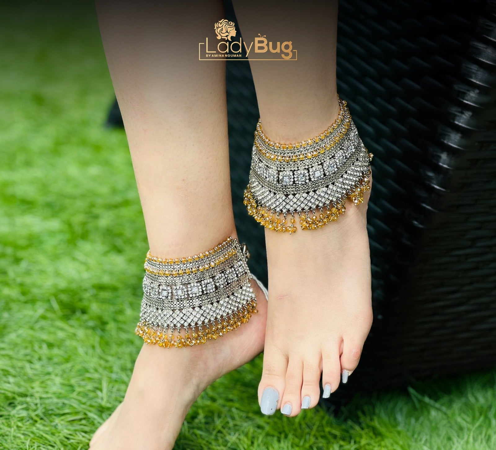 Bridal anklets with beautiful pearls (LB-218)