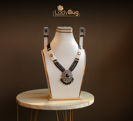 Black Kundan Mala Set