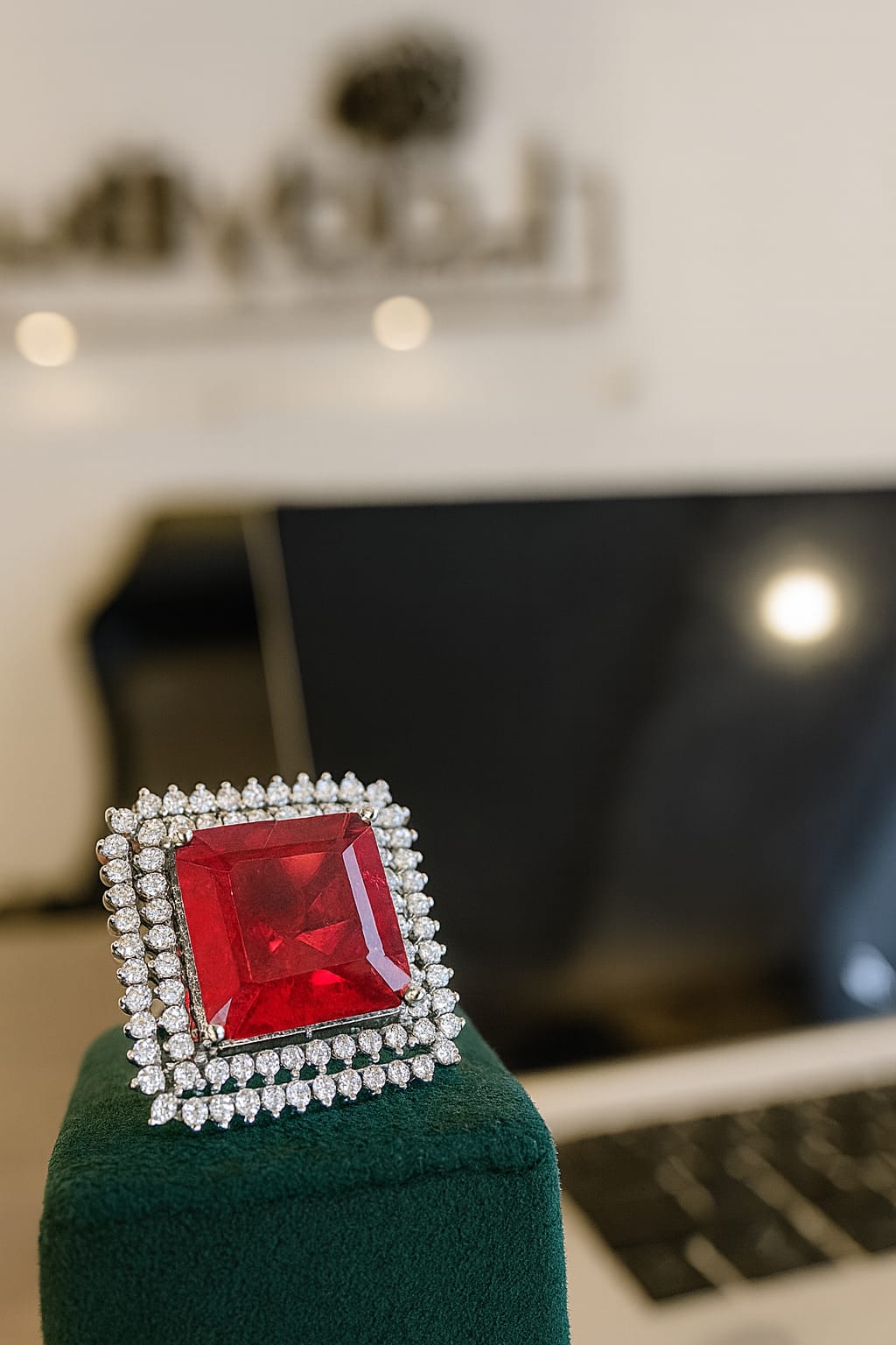 Rhodium-plated Duplet Stone Ring