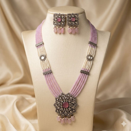 Mala Set Victorian Polish with Powder Pink Colour – Mala Necklace by Ladybug